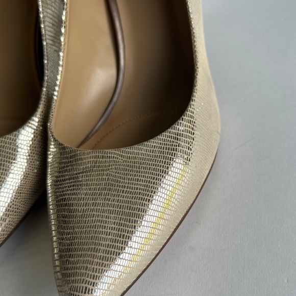 Naturalizer Gold Silver Leather Point Toe Heels size 8.5 - Picture 10 of 15